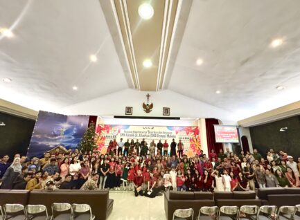 Merayakan Kasih Allah dalam Kebersamaan Guru, Karyawan, dan Purna Tugas dalam Menghidupi Makna Natal: Allah Hadir untuk Menyelamatkan Keluarga