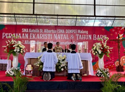 Allah Hadir untuk Menyelamatkan Keluarga (Matius 1:21-24)